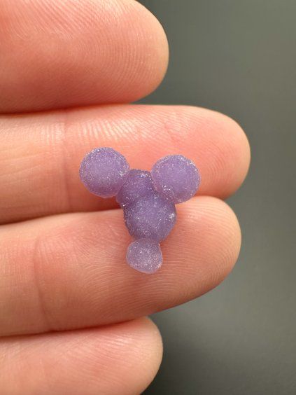 Grape Chalcedony – Sulawesi, Indonesia – 0,7g