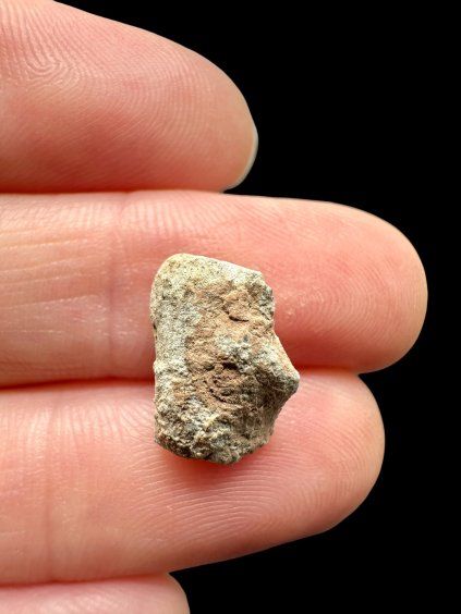 Mondmeteorit Bechar 007 – 0,6g – Algerien