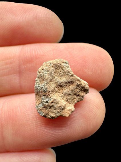 Lunární meteorit Bechar 007 – 0,6g – Alžírsko