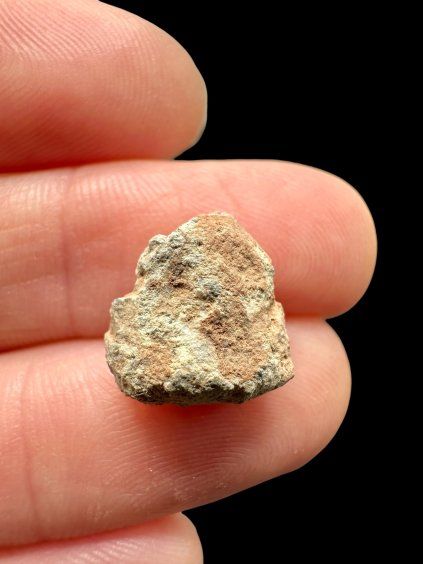 Mondmeteorit Bechar 007 – 0,9g – Algerien