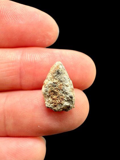 Lunar meteorite Bechar 007 – 0,7g – Algeria