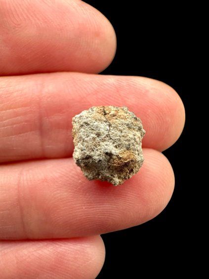 Lunární meteorit Bechar 007 – 0,7g – Alžírsko