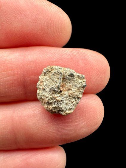 Mondmeteorit Bechar 007 – 0,6g – Algerien