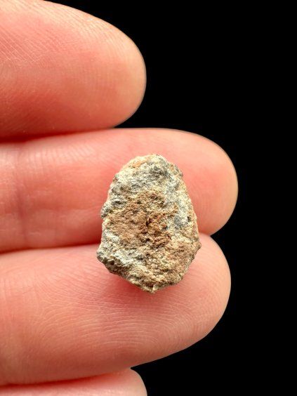 Lunar meteorite Bechar 007 – 0,6g – Algeria