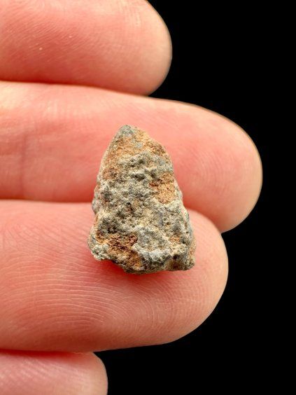 Lunar meteorite Bechar 007 – 0,6g – Algeria