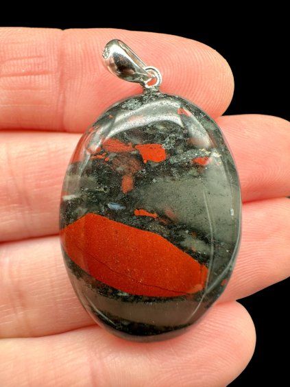 Silver pendant made of brecciated jasper