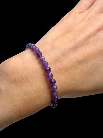 3e0c3e53 5aa4 4e28 8c2e b455ef382e86