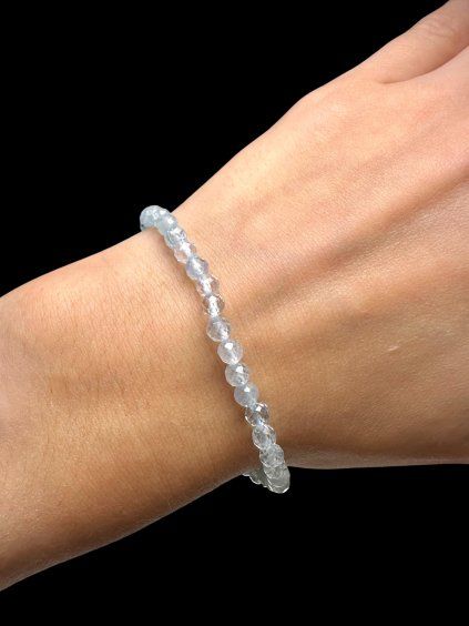 333e0b5b 7ff9 438c 984e 2f1b58db91e3