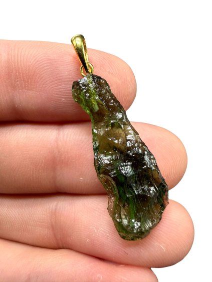 Pozlacený vltavínový přívěsek 2,29g