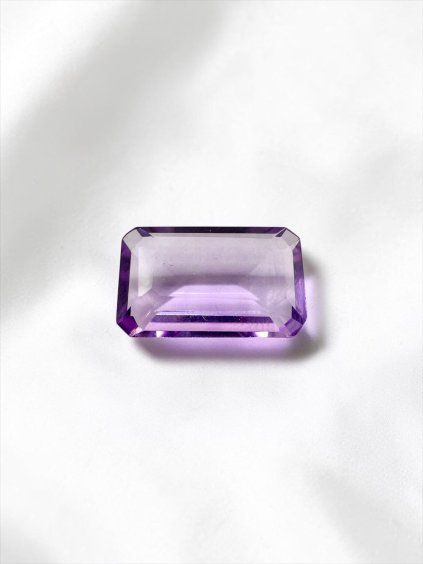 Faceted amethyst from Brazil 6,3ct