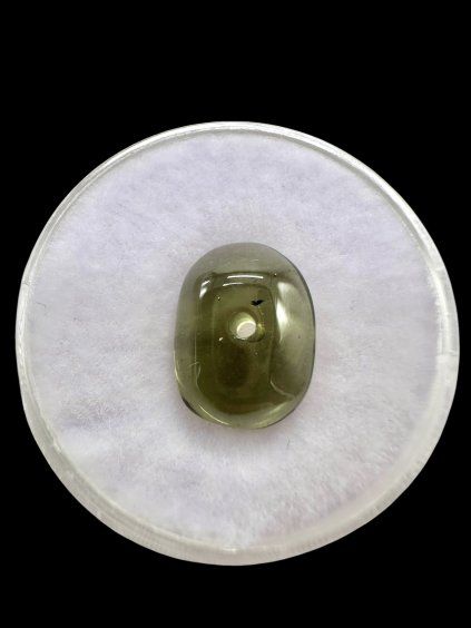 Moldavit-Perle mit gebohrtem Loch