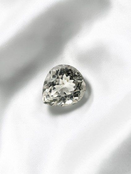 Broušený zirkon z Kambodži 3,9ct