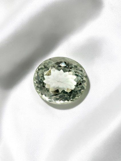 Faceted prasiolite from Brazil 11,3ct