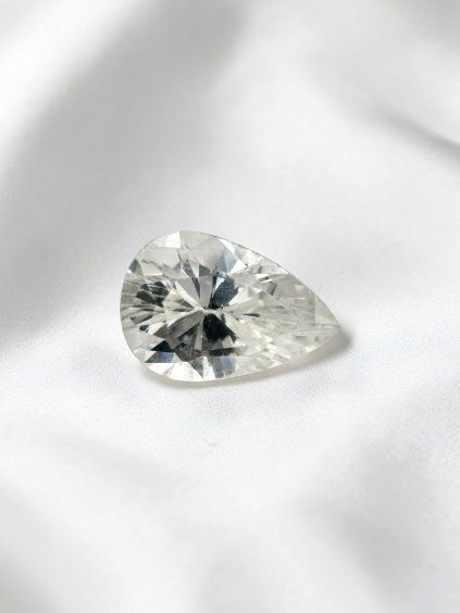 Broušený zirkon z Kambodži 2,65ct