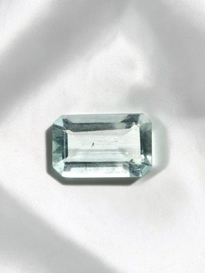 Faceted Aquamarine from Pakistan 0,65ct