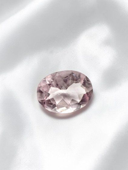 Broušený morganit z Pákistánu 1,4ct