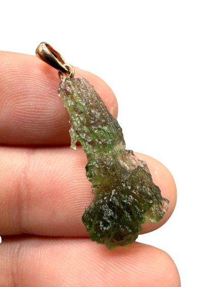 Moldavite pendant plated with rose gold 1,8g