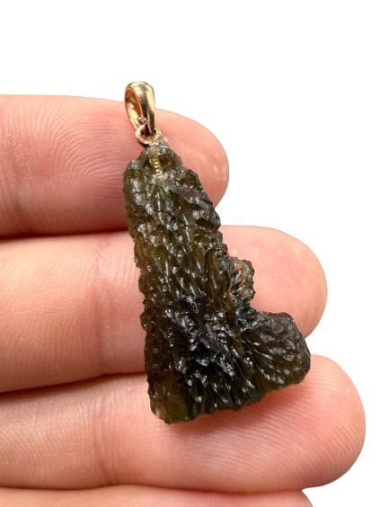 Moldavite pendant plated with rose gold 2,85g
