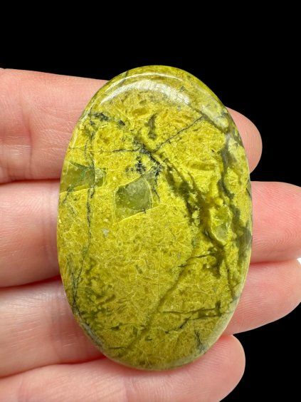 Zelený opál kabošon – Peru