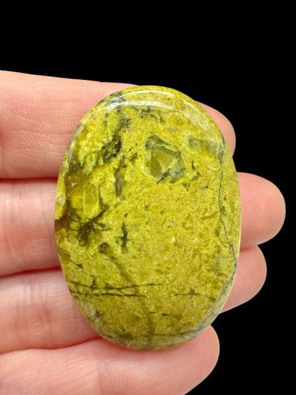 Zelený opál kabošon – Peru