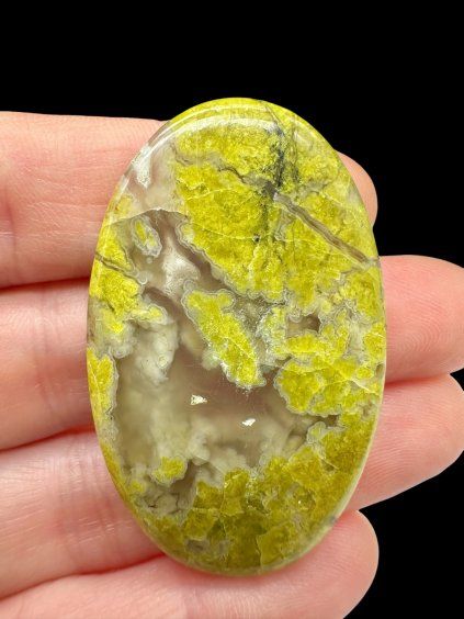 Grün Opal Cabochon – Peru