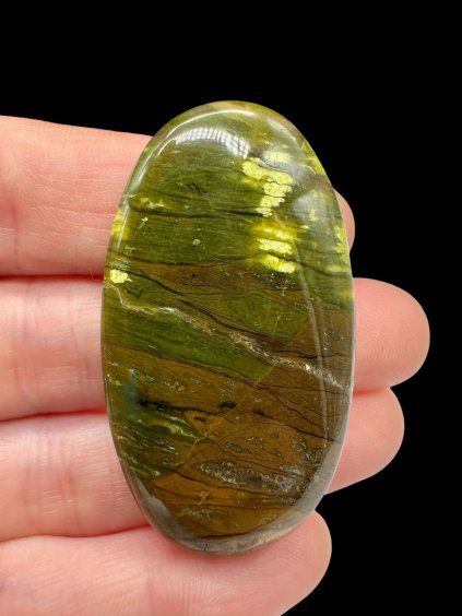 Grün Opal Cabochon – Peru