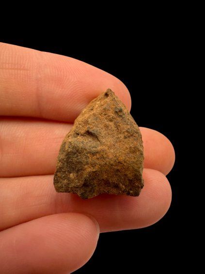 Meteorit Tsarev 8,6g – Volgograd, Rusko