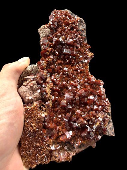 Vanadinite TOP quality – Mibladen, Midelt, Morocco