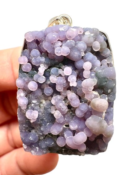 Grape chalcedony pendant