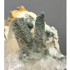 Crystal with oxide and chlorite – Santander, Colombia