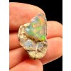 Precious opal – Welo, Ethiopia