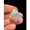 Precious opal – Welo, Ethiopia