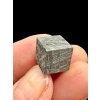 Meteorit Muonionalusta Würfel 10mm – Norrbotten, Schweden