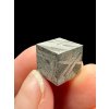 Meteorit Aletai kostka 9mm – Xinjiang, Čína