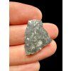 Lunární meteorit NWA 15629 – 1,3g – Severozápadní Afrika