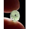 Perle aus rohem Moldavit 0,4g