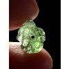 Perle aus rohem Moldavit 0,7g