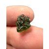 Perle aus rohem Moldavit 0,57g