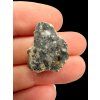 Lunární meteorit Bechar 007 – 2,3g – Alžírsko / koncový řez
