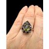 Silberring mit facettierte Moldavite und Granate Größe 50