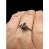 Silberring mit facettierte Moldavite und Granate Größe 60