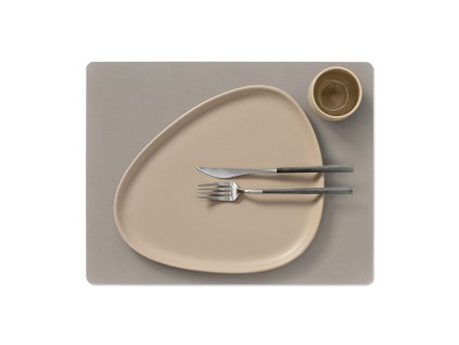 serene square 991484