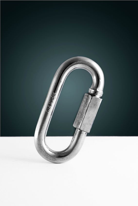 Karabína s maticou 3,5mm Zn