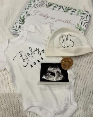 Ďalšia krásna foto od vás 🥰❤️ Ďakujeme mamičke Vladuš. Sme radi, že knižka teší 😇