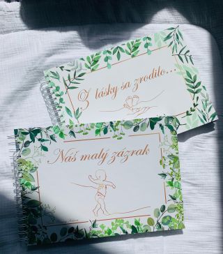 Všimli ste si NOVINKU? 😍 Obľúbená spomienková knižka pre deti má sesterskú knihu. Náš malý zázrak 🥰 sa dá použiť ako...