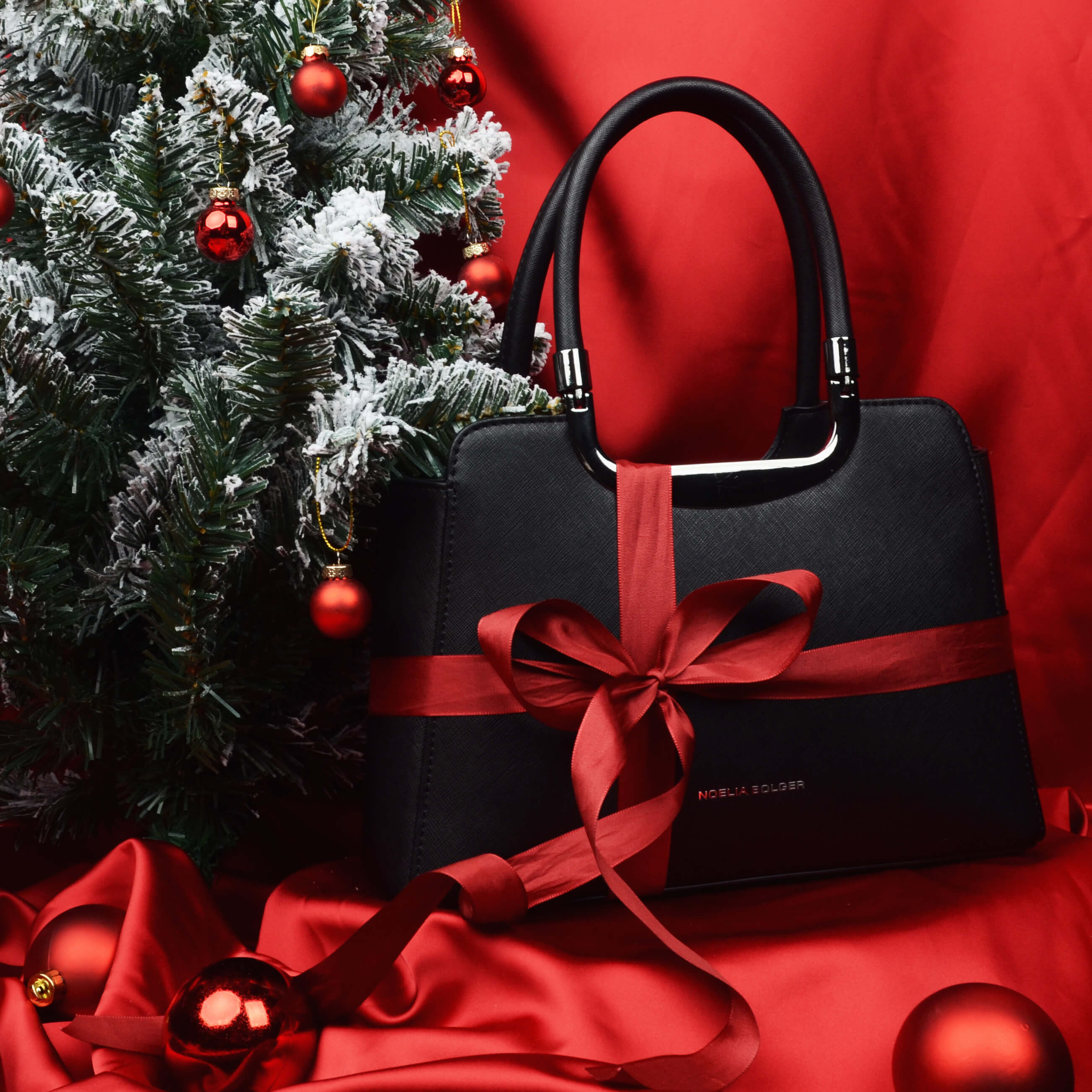 Najděte dokonalý vánoční dárek pro ženy na penezenka.cz