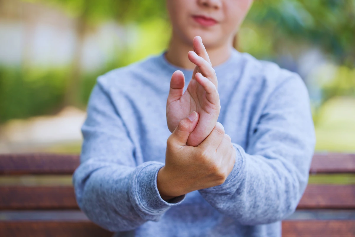 Neuropatie - furnicături, arsură, durere - cum să o recunoști?