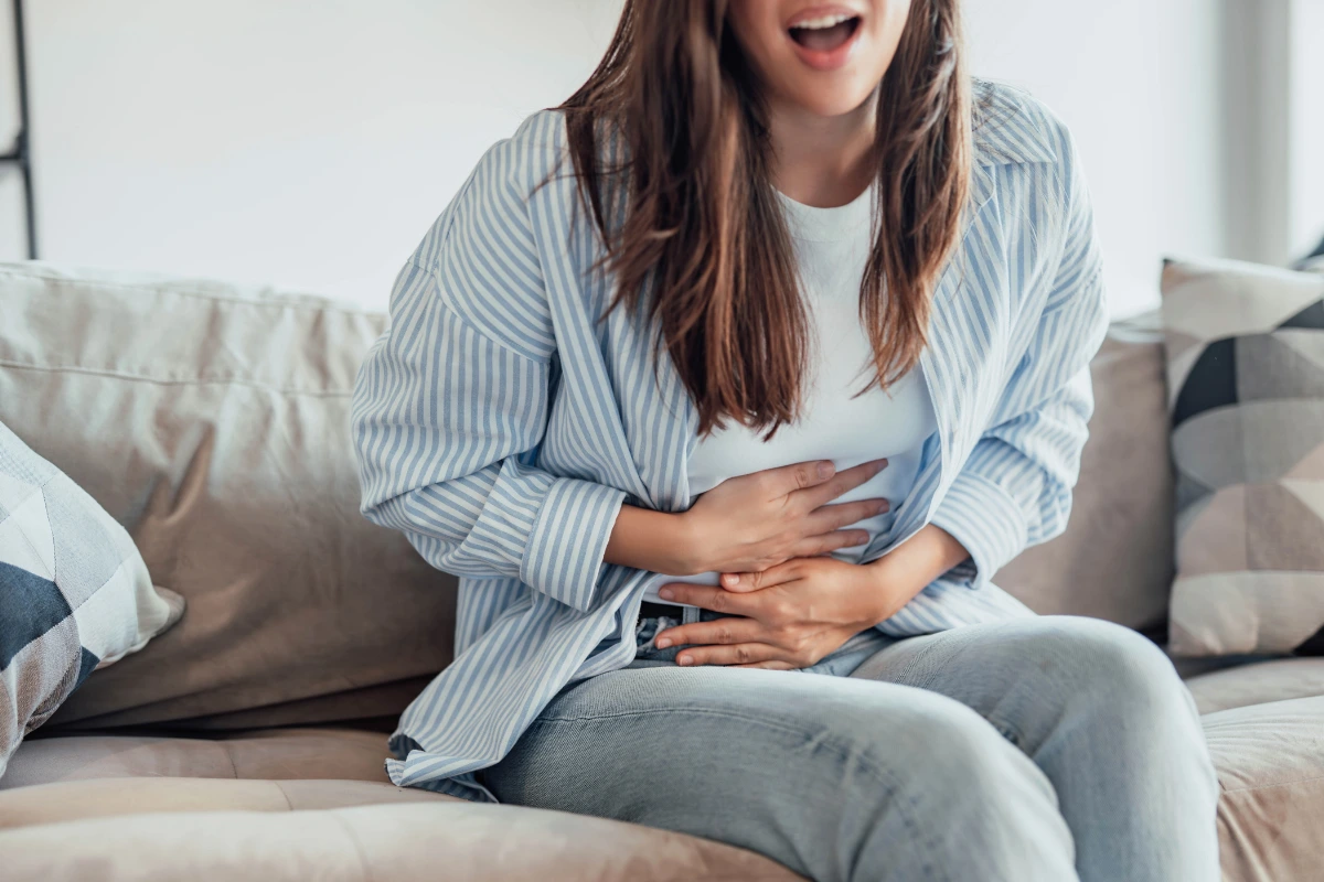 Sindromul de intestin iritabil (SII): Cum să îmbunătățim digestia și calitatea vieții?