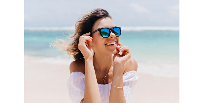 Jak si chránit zrak u vody: nezapomínejte na brýle. Pozor na nečistoty, sinice I mnutí očí