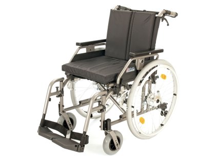 318-23, Invalidní vozík s brzdami